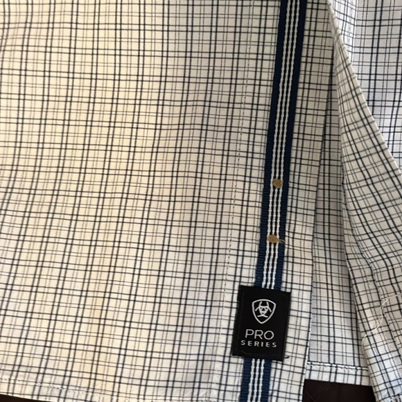 Ariat Wrinkle Free Winton Classic Fit Shirt XL/TG - Picture 5 of 9